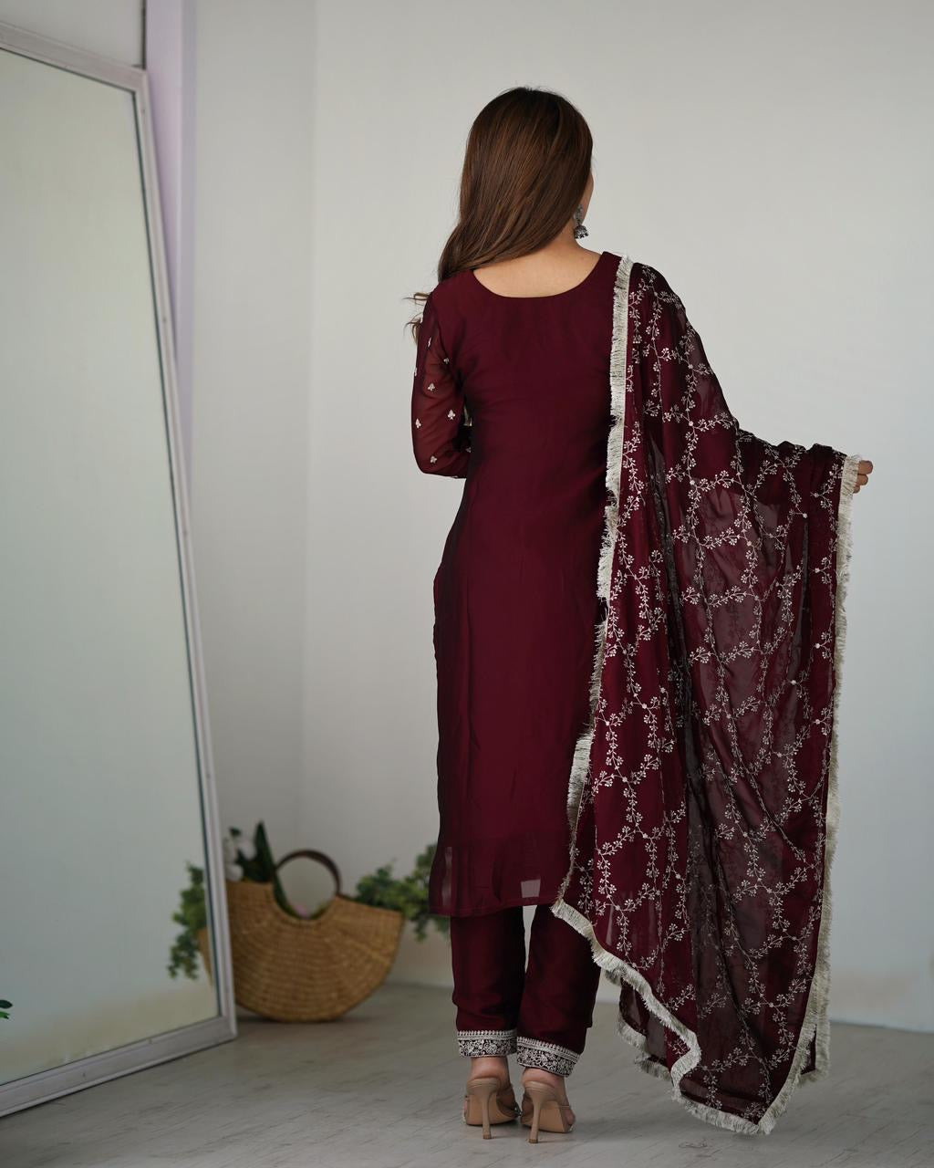 Salwar „Mithra“