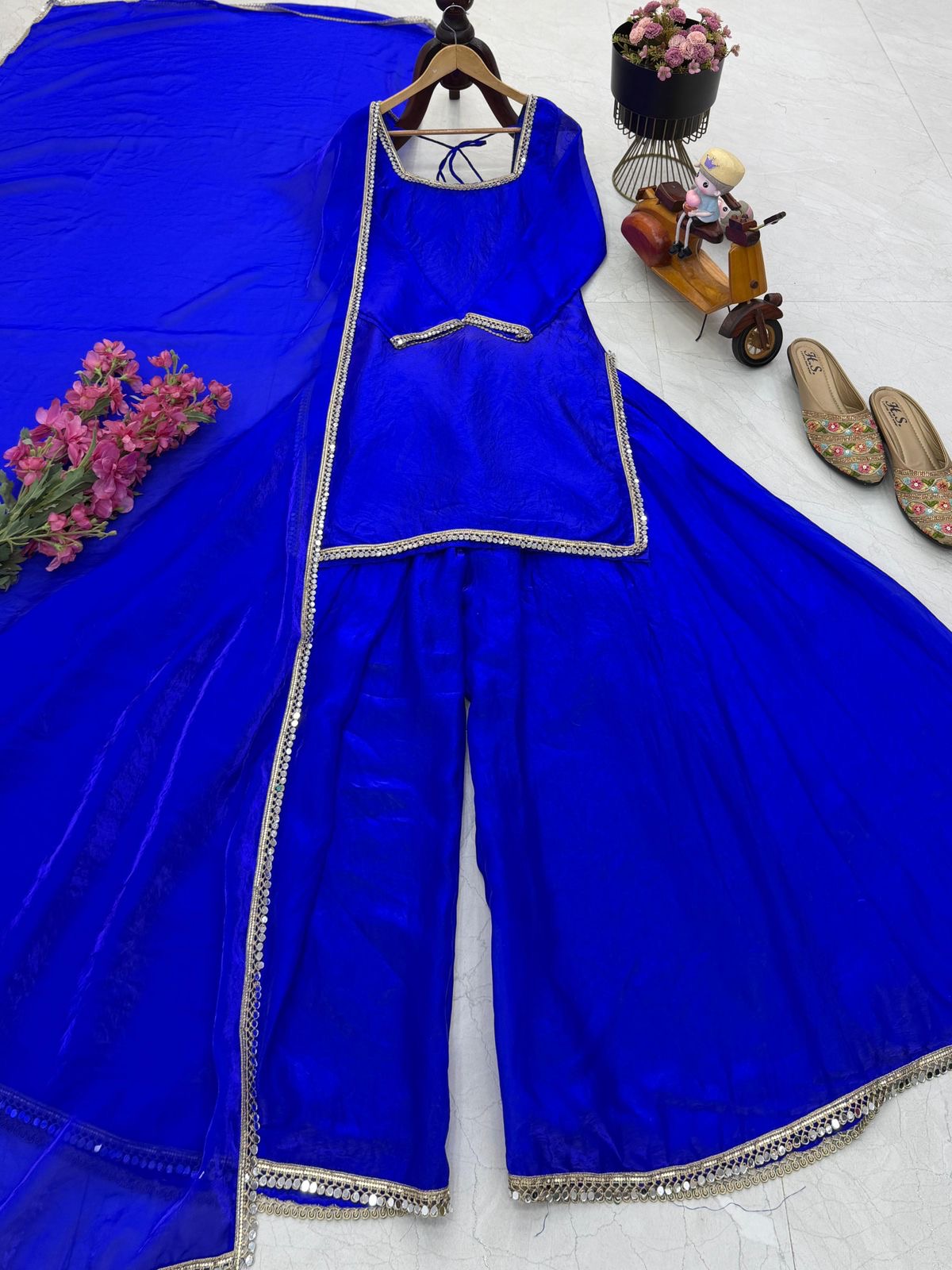 Salwar „Anu“