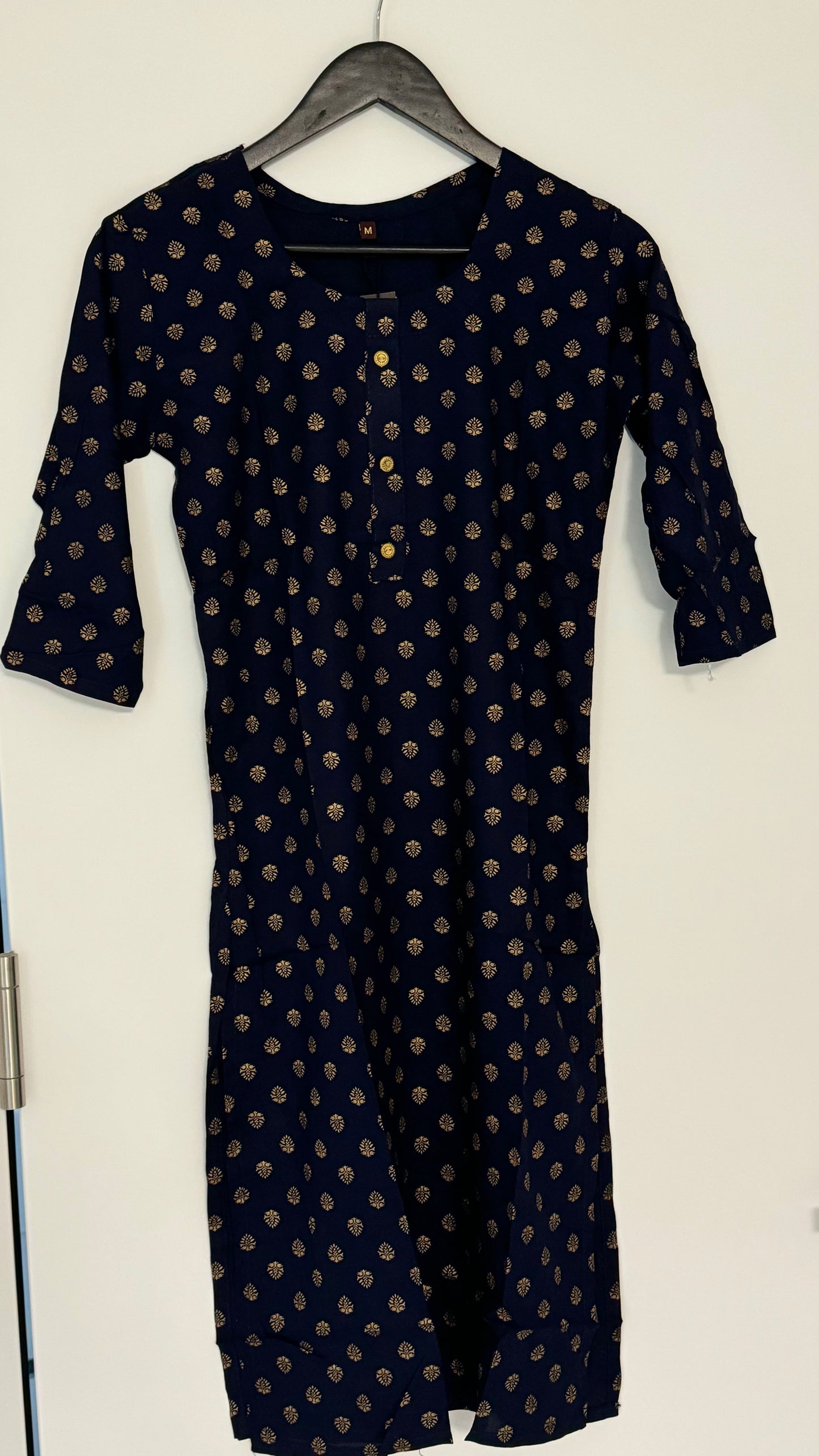 Kurti „Thara“