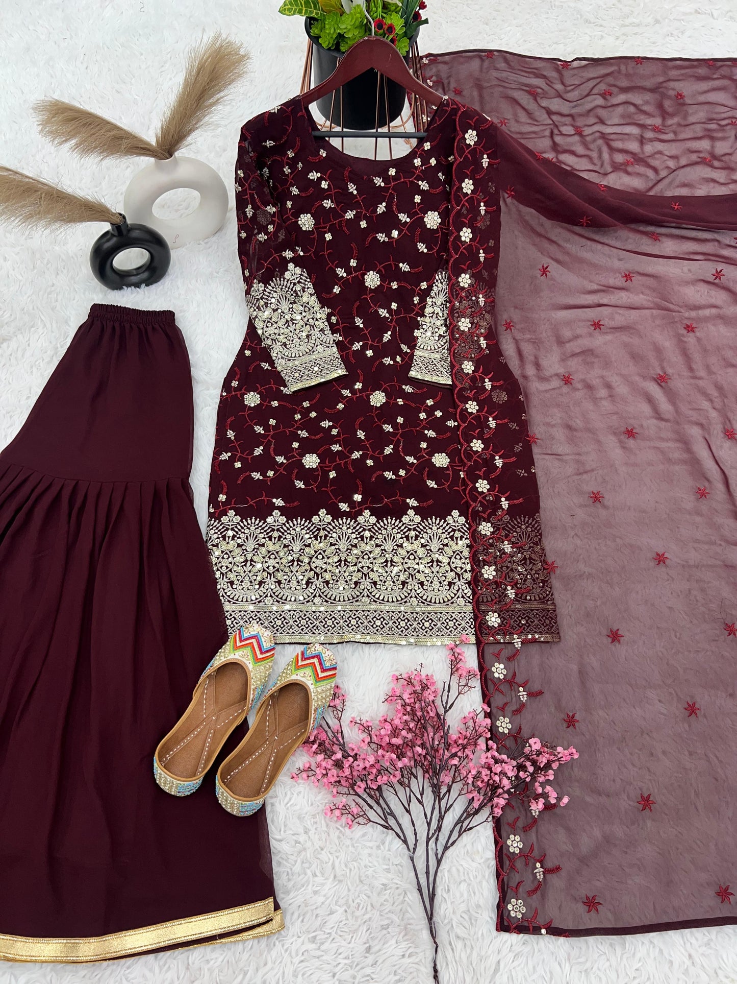 Salwar „Devi“