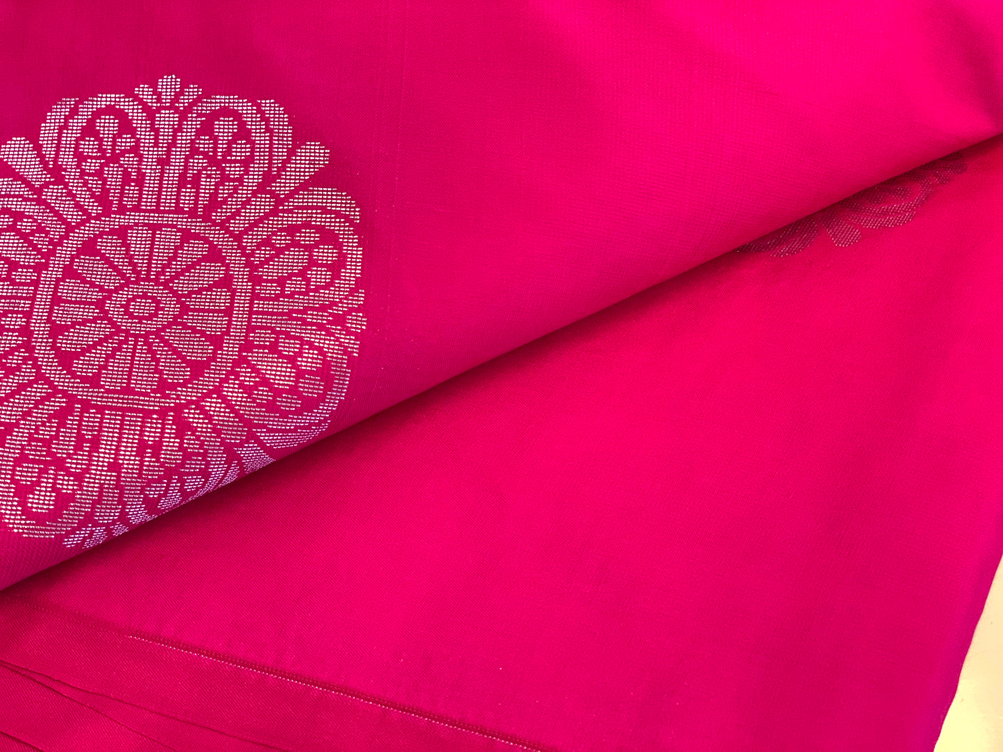Soft Silk „Tharni“