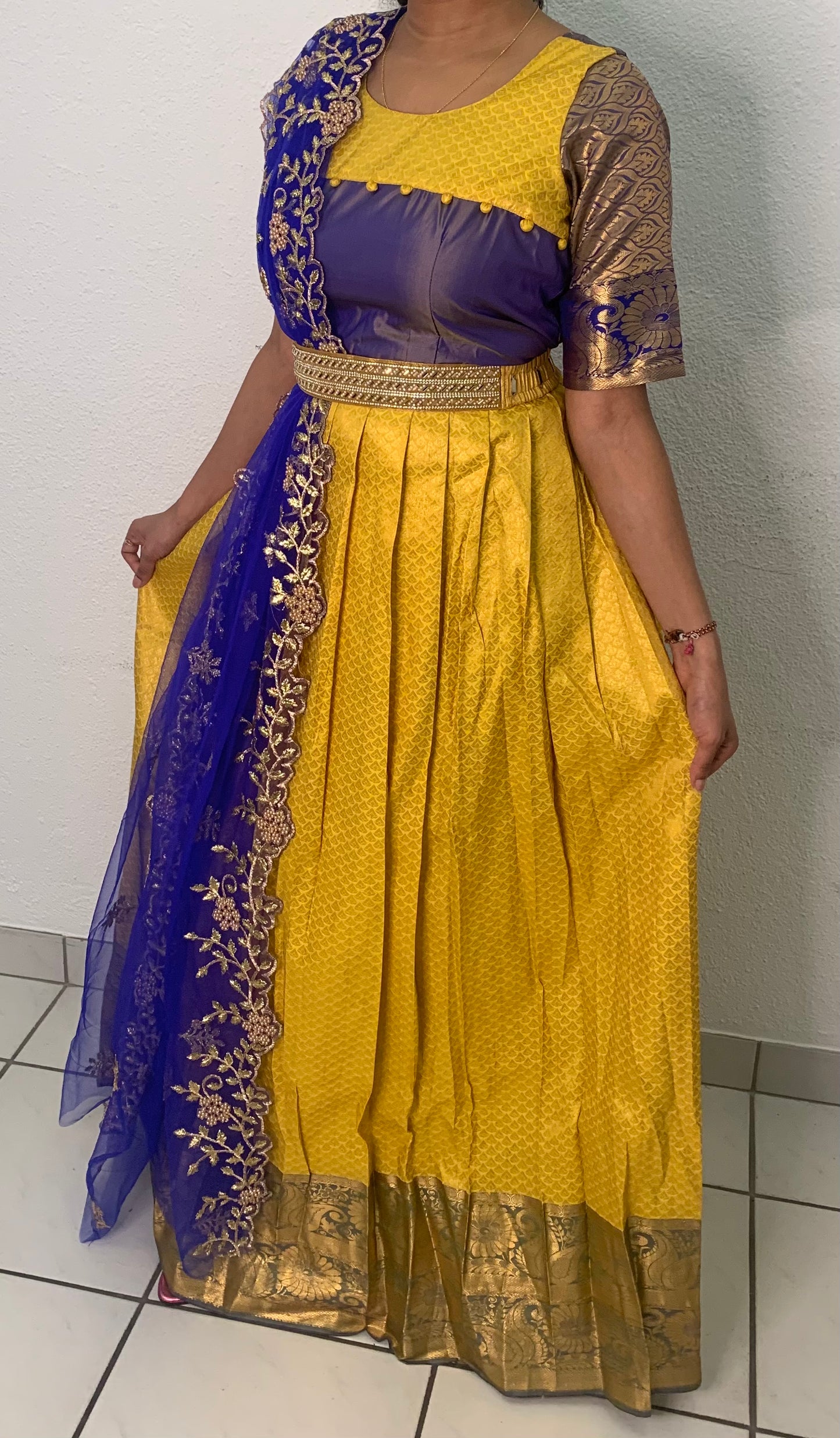Salwar „Rana“
