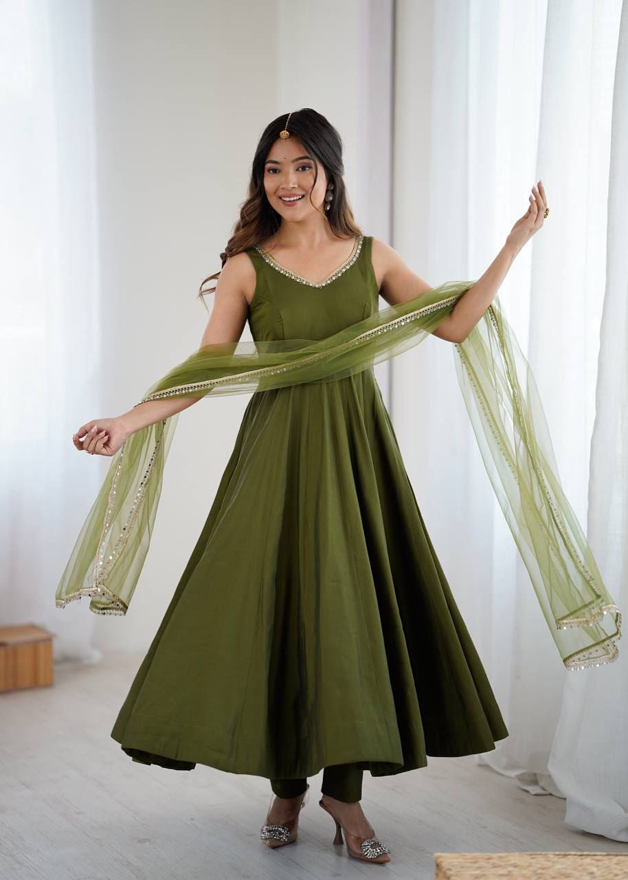Salwar „Nisha“