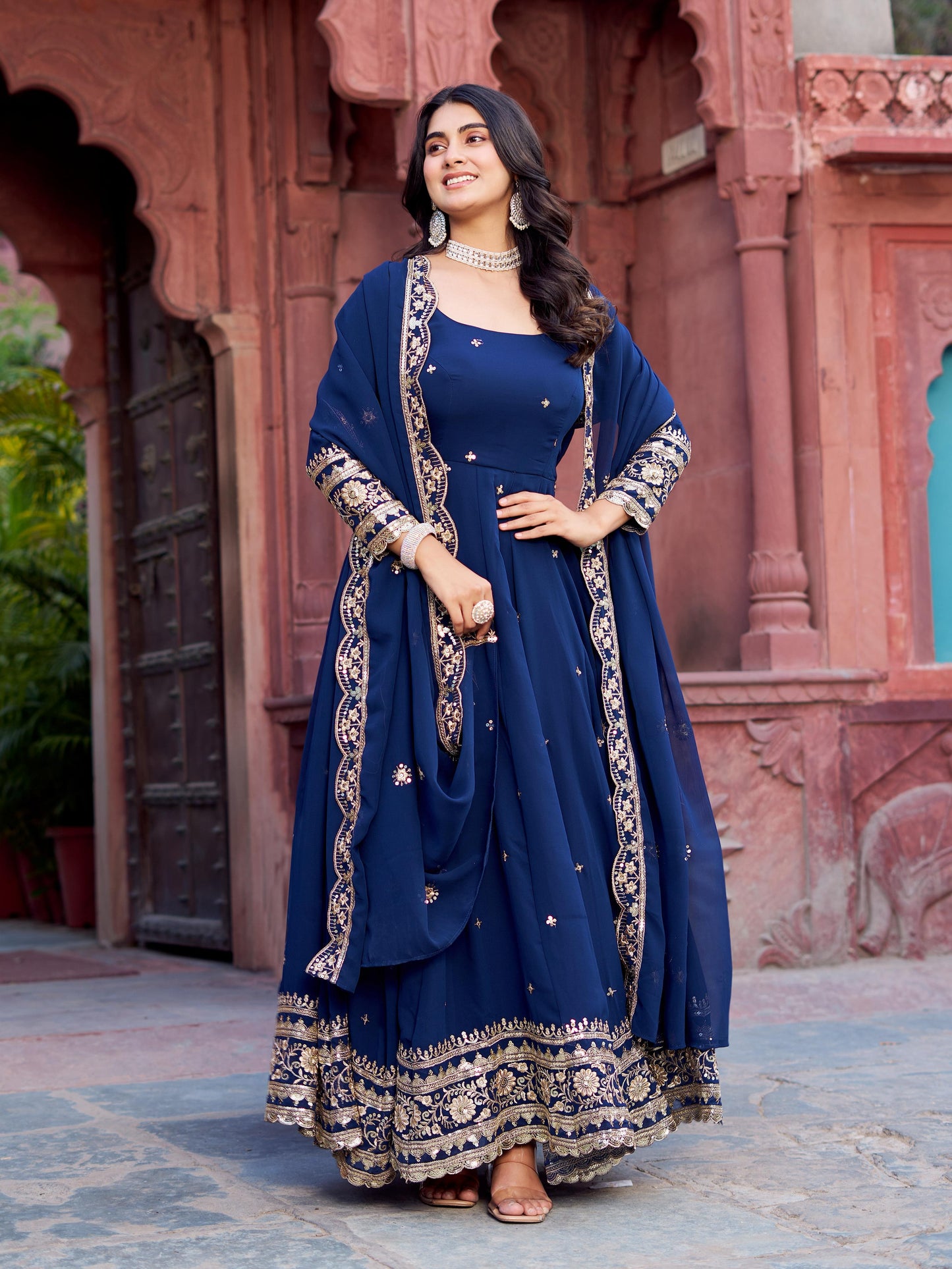 Salwar „Renia“