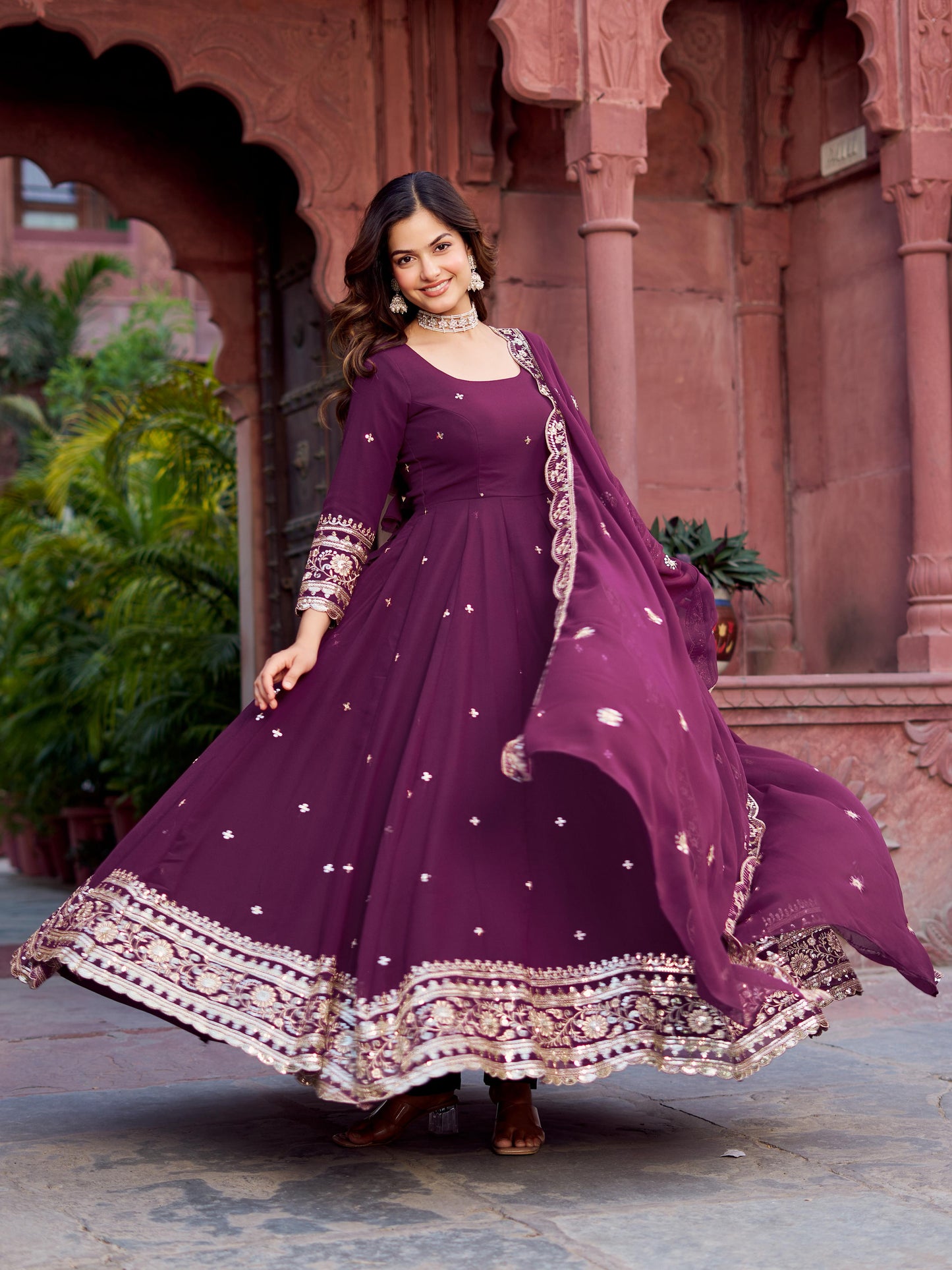 Salwar „Renia“
