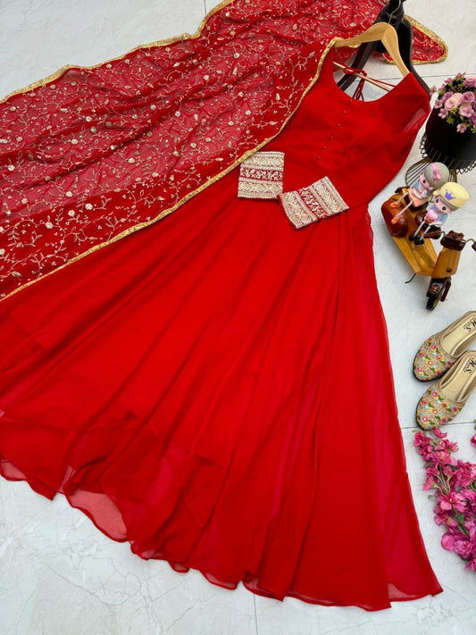 Salwar „Raya“
