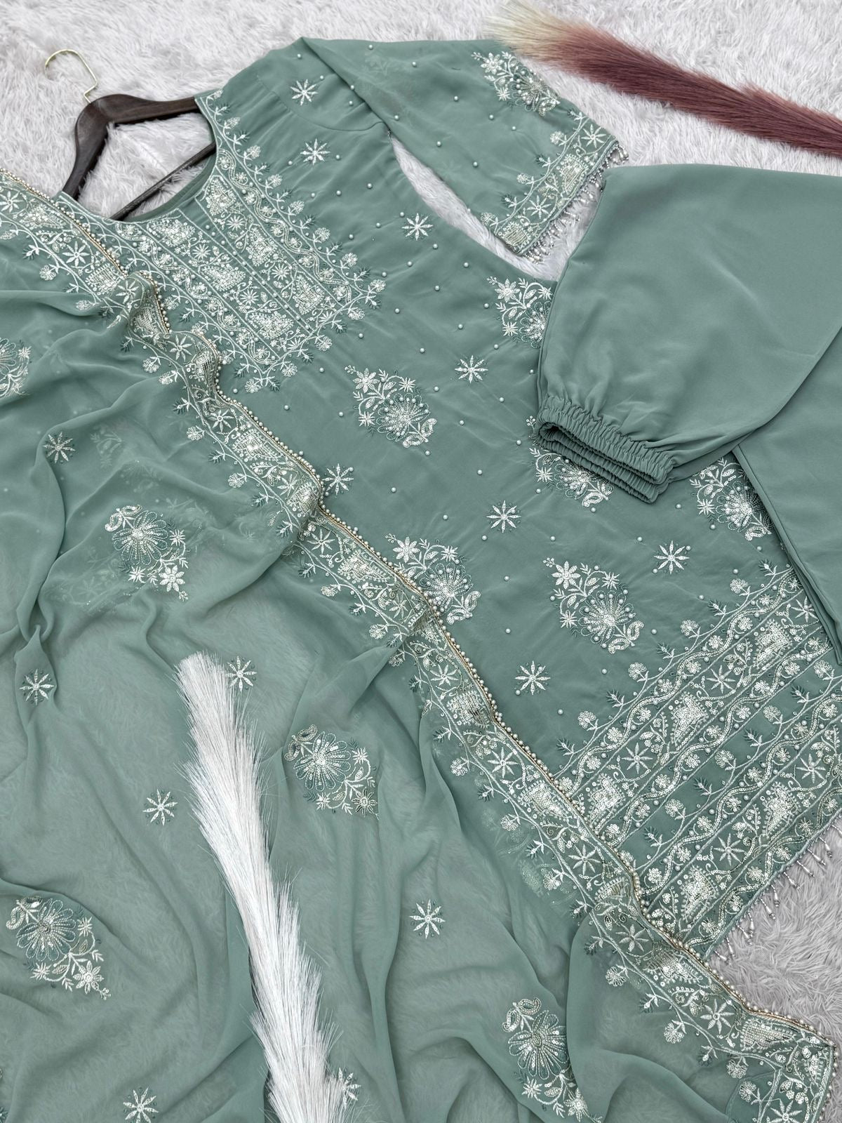 Salwar „Sasthika“