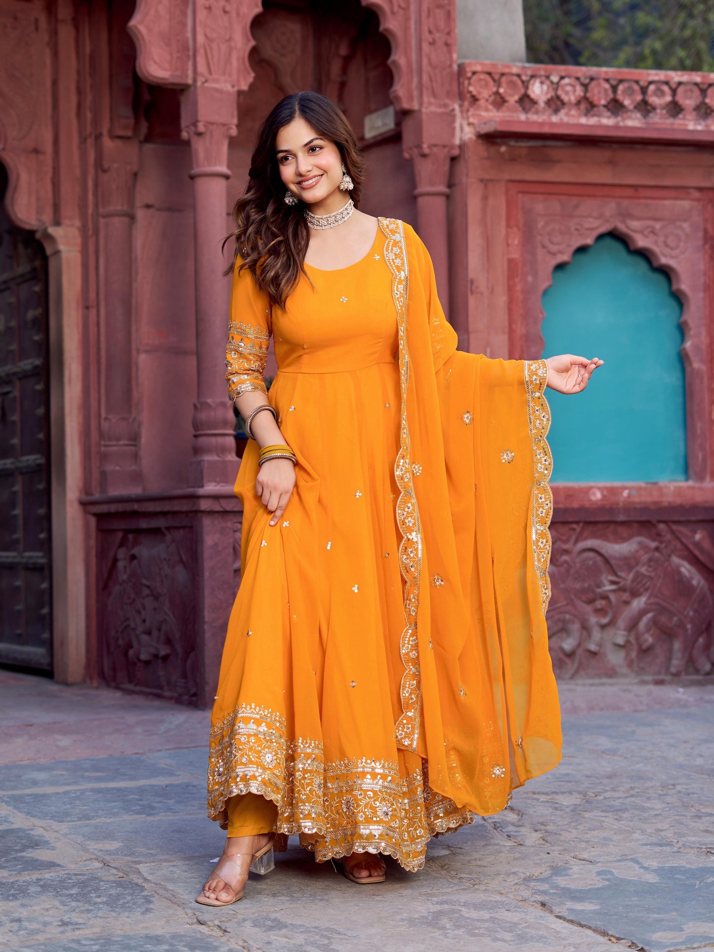 Salwar „Renia“