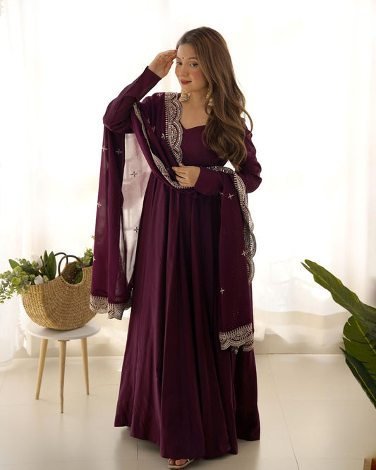 Salwar „Rathna“