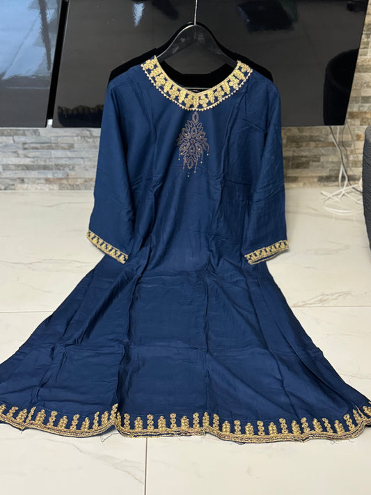 Kurti „Maruja“