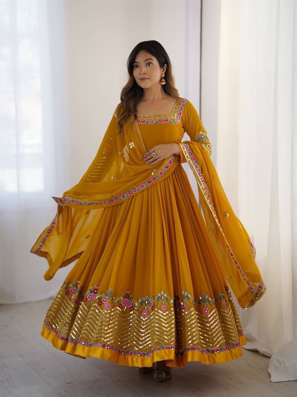 Salwar „Rangoli“
