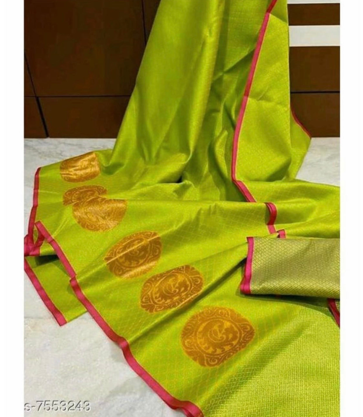 Muslin Saree